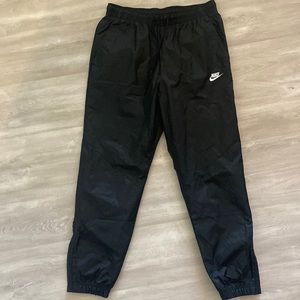 black nike sweats